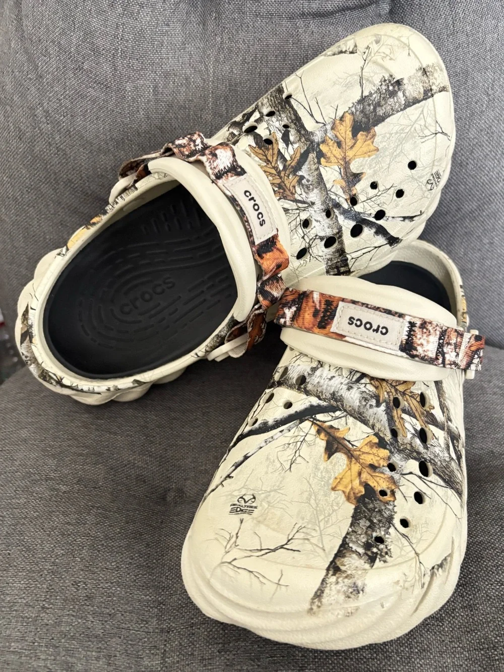 CROCS ECHO CLOGS IN REALTREE EDGE BONE WHITE CAMOUFLAGE PRINT, size 7M/9W